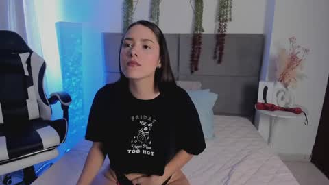 Julieta Snow online show from May 16, 2:27 pm