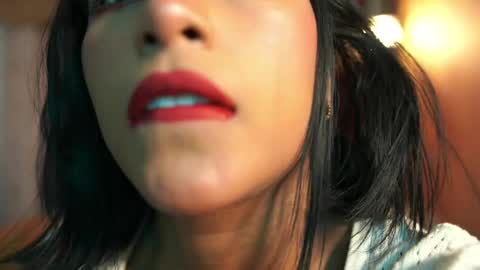 julietawinona online show from April 30, 5:07 pm