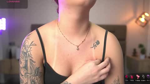 julieth_rojas online show from May 24, 4:00 am
