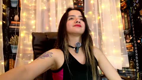 Julietta Jackson online show from May 23, 10:52 pm