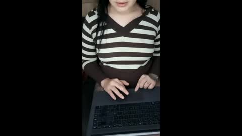 julietta_p online show from April 5, 7:02 pm