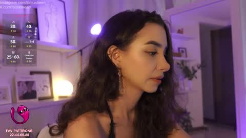 Juliette Dee online show from May 14, 10:26 pm