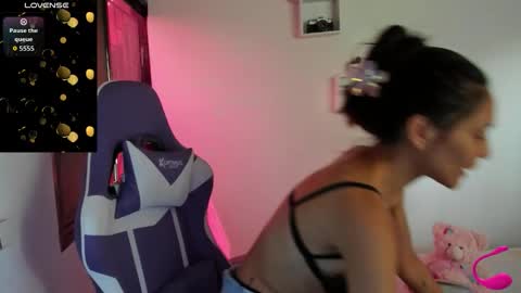 juliette online show from March 19, 6:56 pm