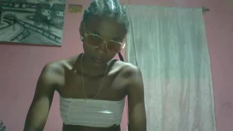juliexexy online show from January 9, 7:40 pm