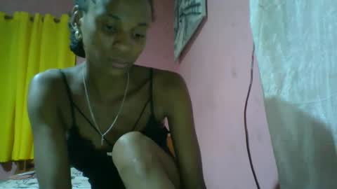 juliexexy online show from January 13, 6:59 pm