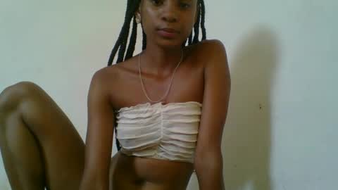 juliexexy online show from February 14, 6:34 am