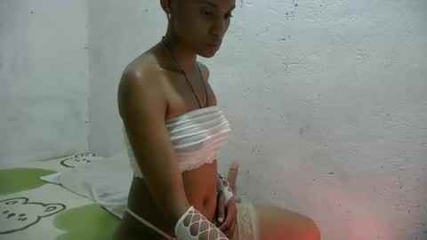 juliexexy online show from September 15, 6:48 pm