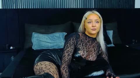 Julia online show from January 8, 11:14 am