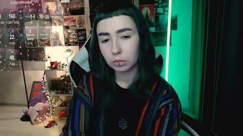 Baroness Von Cringe online show from October 28, 6:13 pm