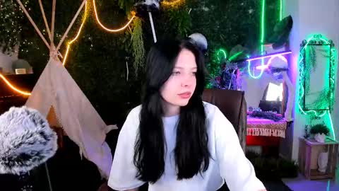 Juls online show from September 30, 9:26 am