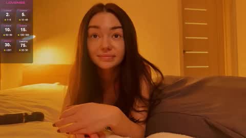 Hloya online show from October 13, 6:32 pm