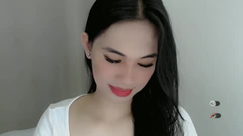 Snapshot of juny_lanyy chatting on January 9, 11:14 am Julia online show from January 9, 11:14 am