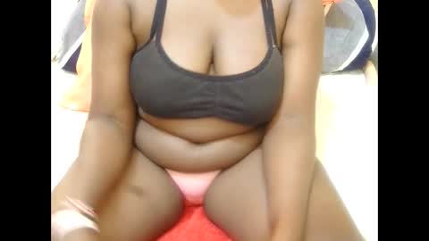 jusst_ayanna online show from May 26, 12:59 pm