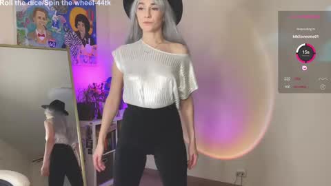 Snapshot of just_call_me_jess chatting on February 14, 2:54 pm Jessica I will be here on Tuesday November 26th online show from February 14, 2:54 pm