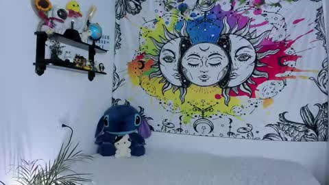 Sofia online show from November 9, 4:03 pm