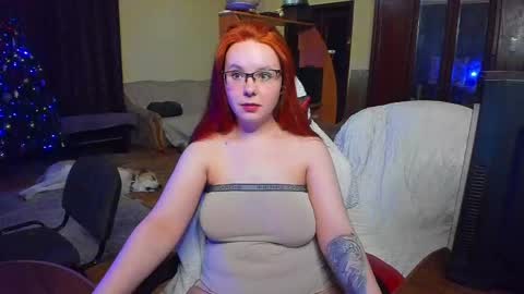 justfoxy online show from April 5, 10:42 pm