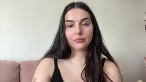 Jess online show from March 27, 7:25 pm