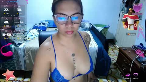 Karla online show from May 12, 6:47 pm