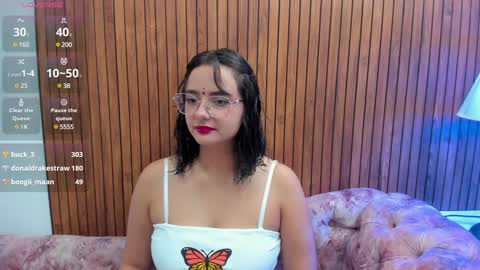 Kyelie online show from December 29, 8:15 pm