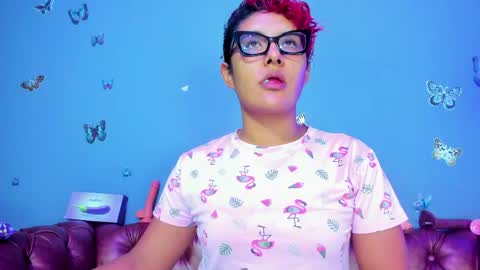 kaira_mosse_ online show from May 15, 11:57 am