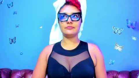 kaira_mosse_ online show from May 22, 12:03 pm