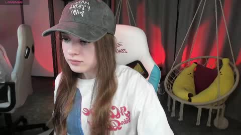 Kaisa online show from April 2, 3:31 pm