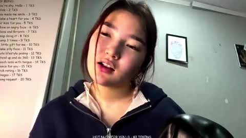 Sakura online show from May 13, 4:24 pm