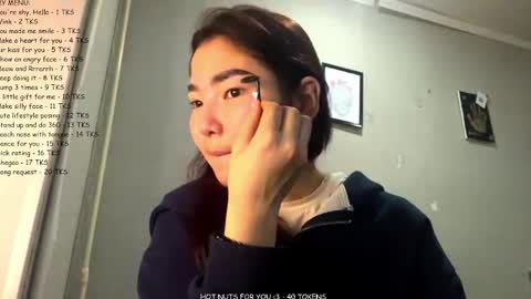 Sakura online show from May 17, 3:11 pm