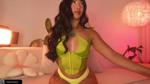 Sweet Kali online show from April 5, 8:35 am