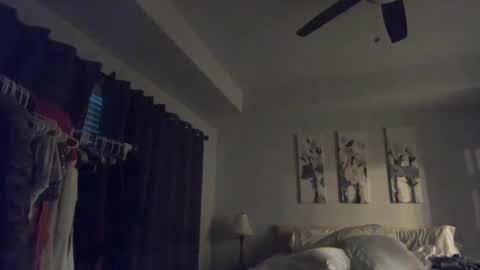 Snapshot of kaliii_jones chatting on March 12, 12:36 pm Kaliii jones online show from March 12, 12:36 pm