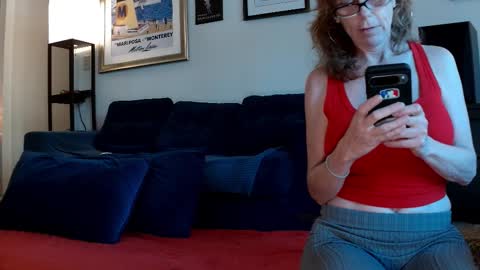 Tara Smith online show from October 30, 3:46 pm