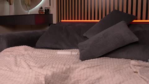 Please call me Kalisa online show from March 18, 7:41 pm