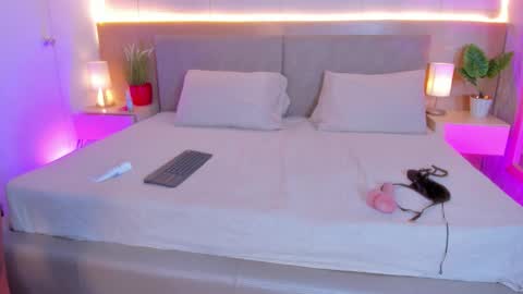 kalyx_lana online show from December 16, 7:53 pm