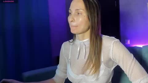 Snapshot of kamila_lee chatting on February 10, 1:35 am Kamila GMT2 Tue 10 AM - 4 PMWed 3-9 AM Thur 3-9 AM Fri 3-9 AM Sat 10 AM - 4 PM. online show from February 10, 1:35 am