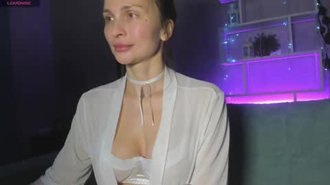 Snapshot of kamila_lee chatting on January 29, 1:16 am Kamila GMT2 Tue 10 AM - 4 PMWed 3-9 AM Thur 3-9 AM Fri 3-9 AM Sat 10 AM - 4 PM. online show from January 29, 1:16 am
