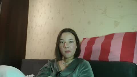 Camilla online show from October 7, 2:32 pm