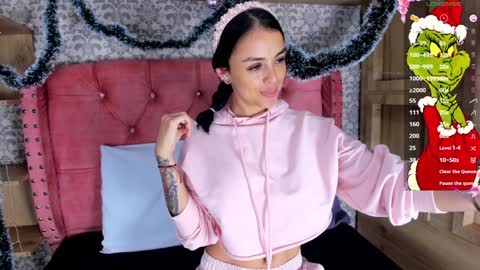 hello  Im Danni online show from December 30, 2:20 am