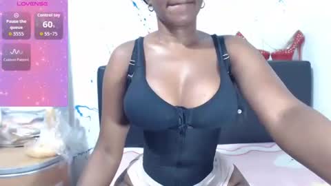 Paola online show from October 19, 6:32 pm