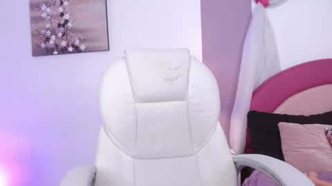 kaoryy_1 online show from May 9, 12:07 pm