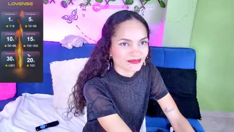 Karen  online show from May 26, 2:00 am