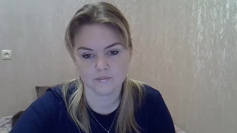 karennelsonx online show from December 24, 10:44 am