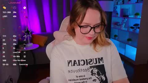 Karoline online show from September 19, 3:27 am