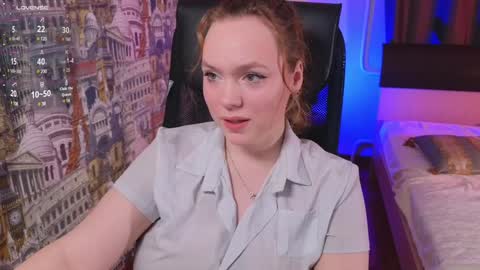 Karoline online show from February 1, 3:41 am