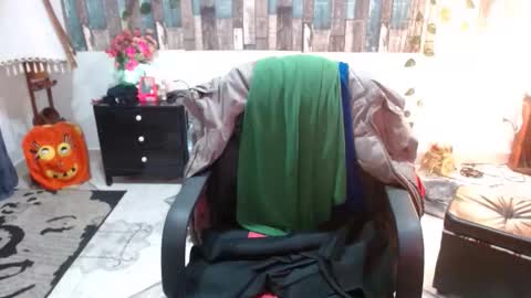 karima_sarabe online show from October 15, 10:34 pm