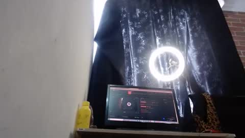 karima_sarabe online show from May 1, 5:16 pm