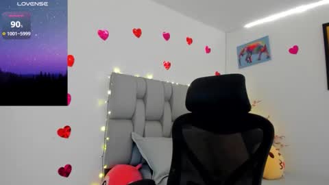 Karin    online show from April 3, 2:09 am