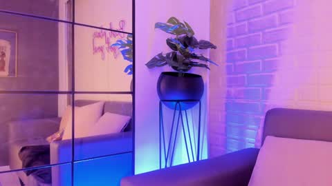 Kari online show from February 3, 1:52 am