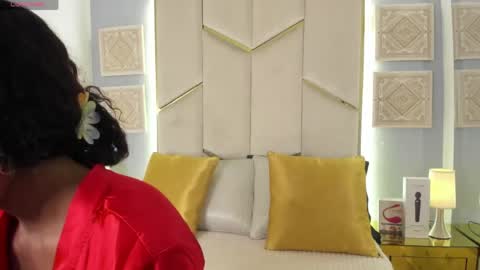 karinaacox online show from May 22, 12:14 pm
