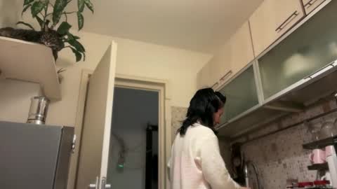 Snapshot of karinablair chatting on February 7, 8:20 pm Karina online show from February 7, 8:20 pm