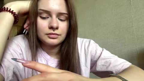 Lilu online show from May 27, 5:26 am